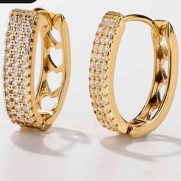 14k Gold Plated Huggie Hoops\ CZ Hoops - Picture 1 of 5